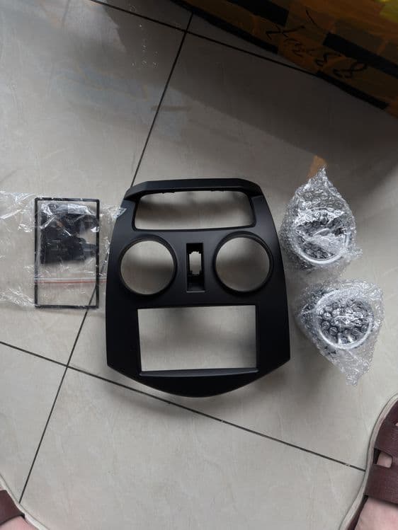 Teyes ba pioneer 725 uchun ramka spark mers deflektorli — 1