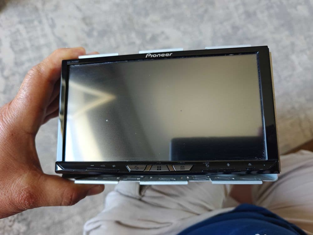 Pioneer AVH-Z9250BT в идеале. — 2