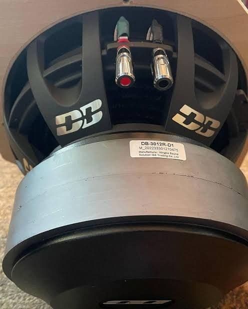 Subwoofer 3012R 2.800 rms 5.600 max — 2