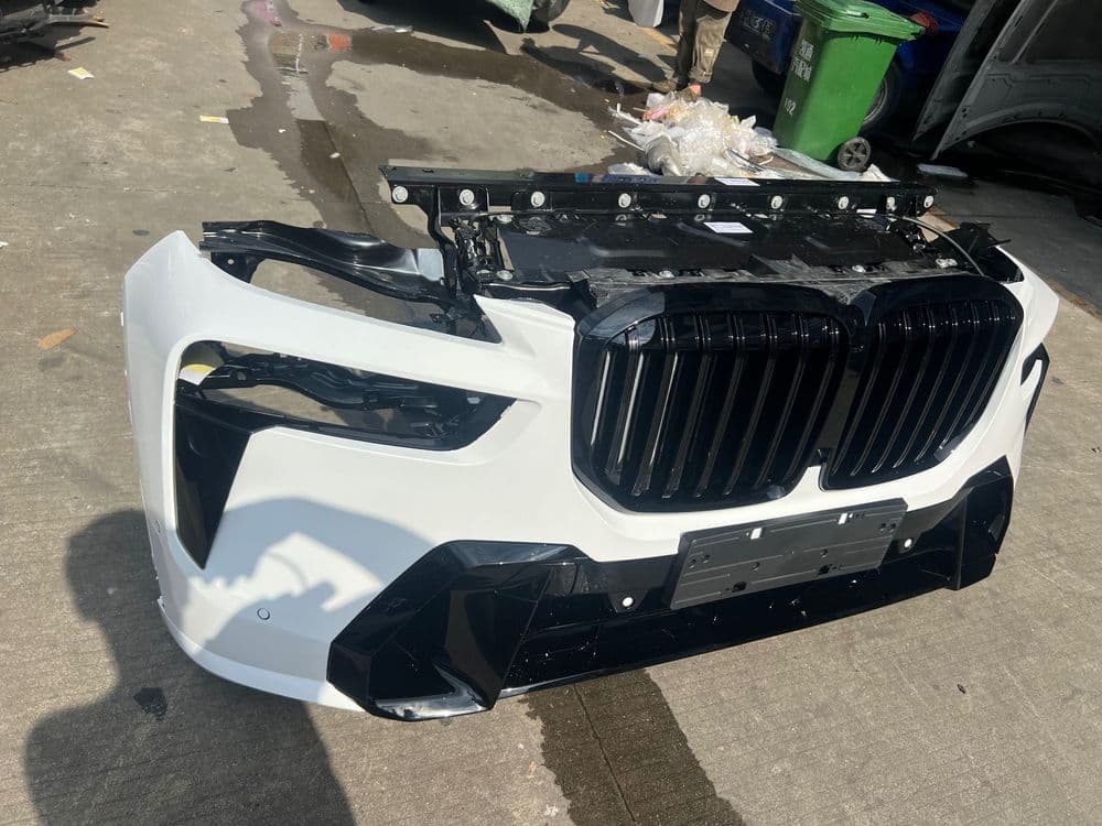 BMW x7 oldi bamfer z bore — 2