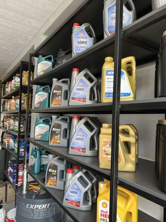 Shell Castrol Adinol Lotos Zic Kixx Lotos Avista Totachi Petravol Moy — 3