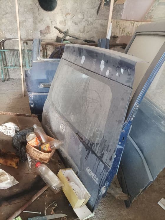 Changan orqa bagaj eshigi — 1