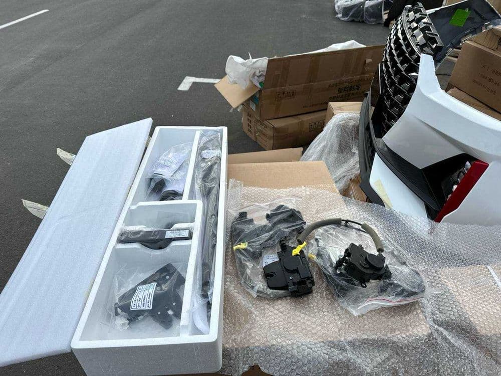 Bagajnik zamok va Unversal Amazatir kampilekt naborli — 1