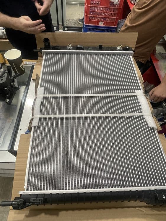 Captiva 3.0 li Radiator MAC — 4