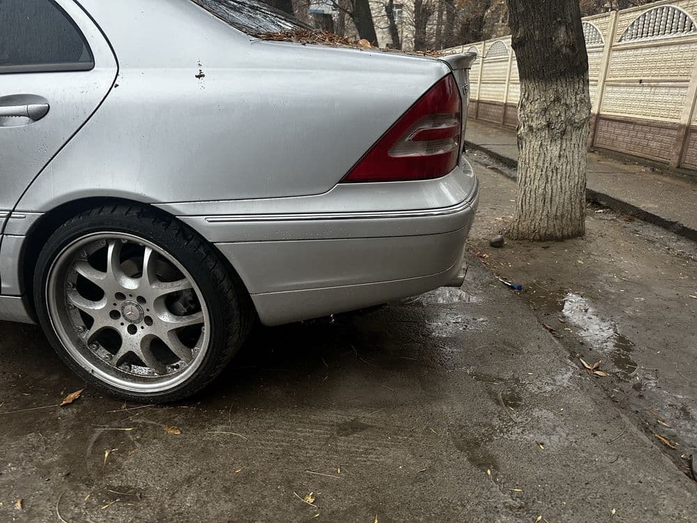 w203 orqa bamper, задный бампер 203 — 5