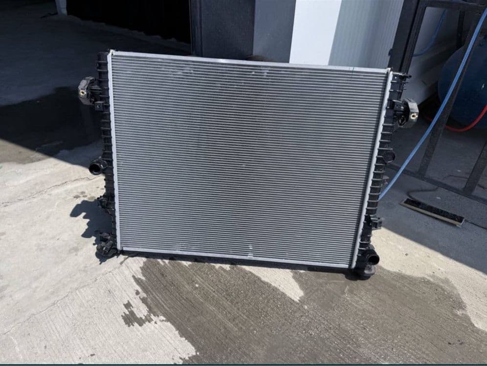 Jetour x70 plus 1.5 suv radiyator qolganlari xam bor — 1