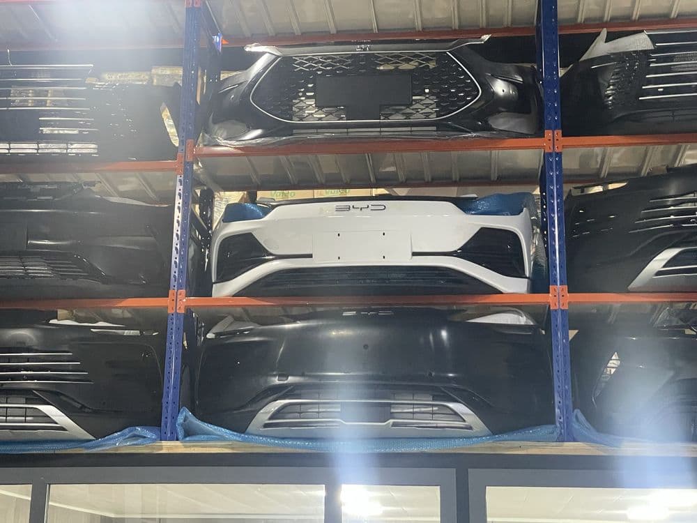 Bamper BYD E2 оригинал и есть дубликать — 1