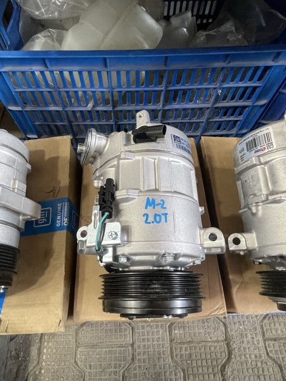 Konditsioner Motorchik Kompressor Malibu-2 2.0T — 2
