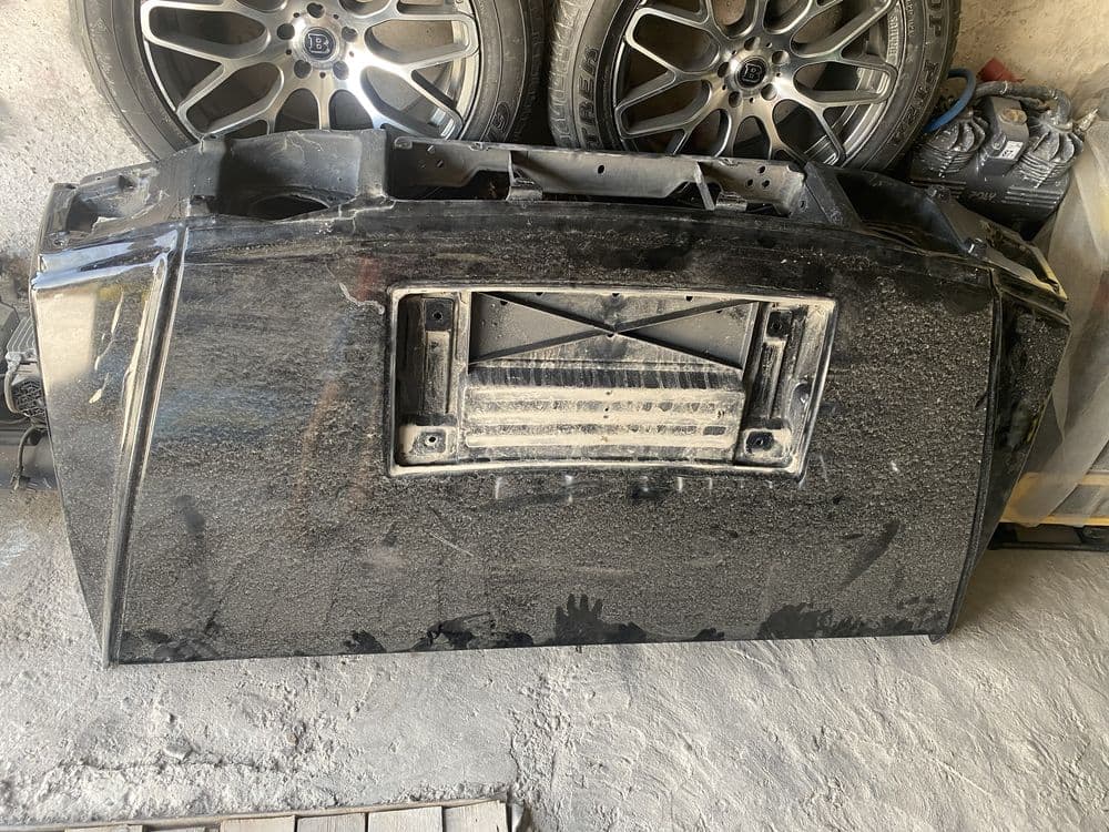 * продается передняя часть кузова HUMMER H2 капот решетка и т.д. — 4