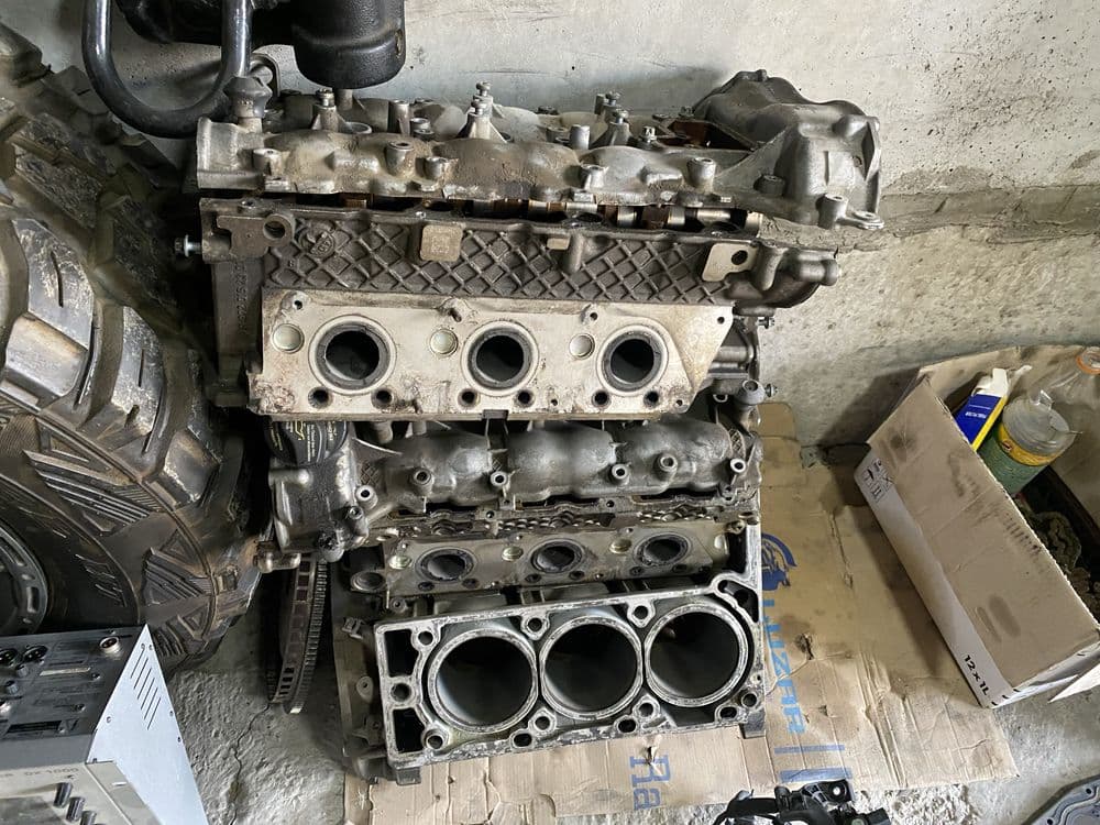 * запачсти на мотор Mercedes 272 разбор в хорошем состоянии — 3
