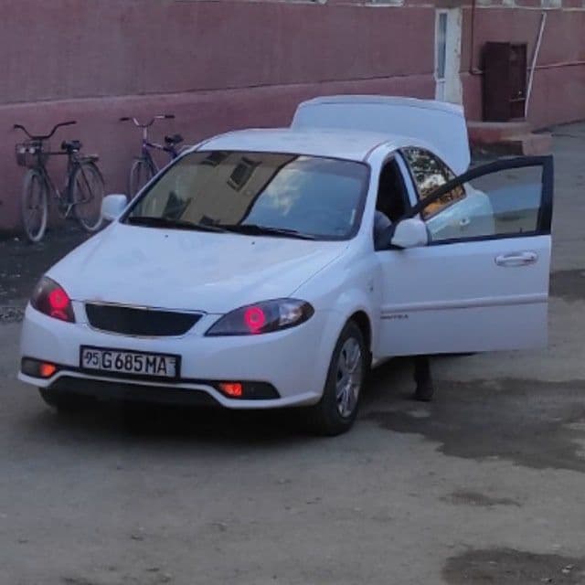 jentra farasi sotladi — 2