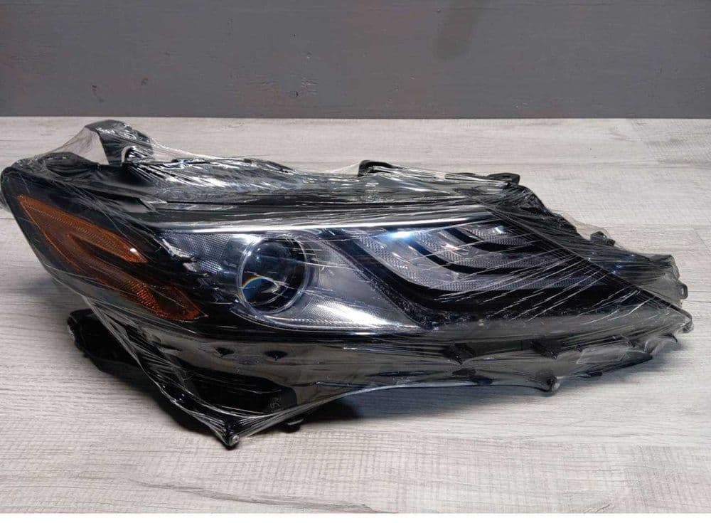 Фары на Toyota Camry американка — 1