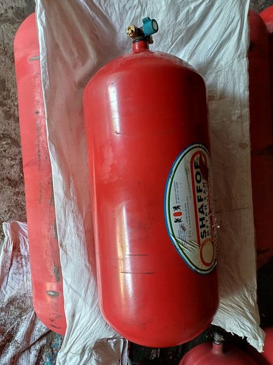 Metan gaz balon  65 litr — 1