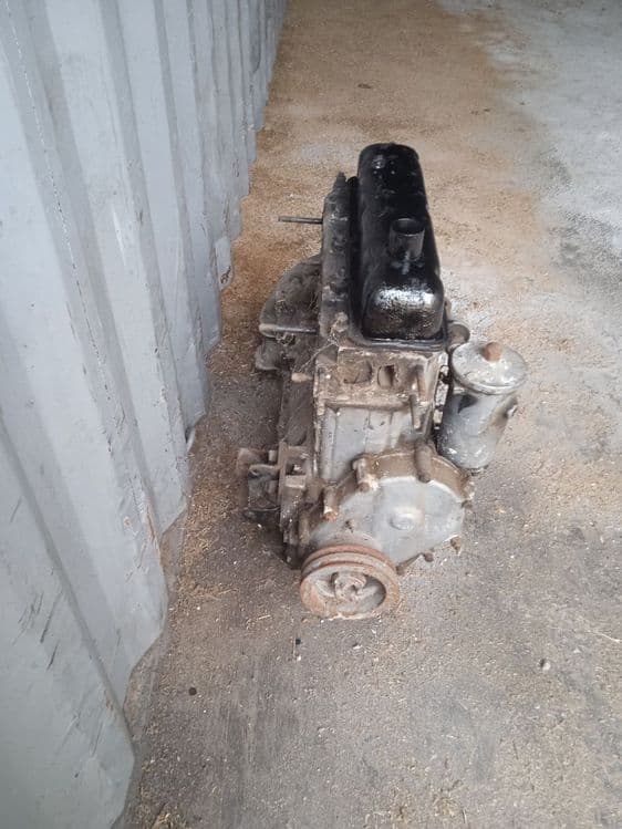 Gaz 2410 motor va korobka sotiladi — 1