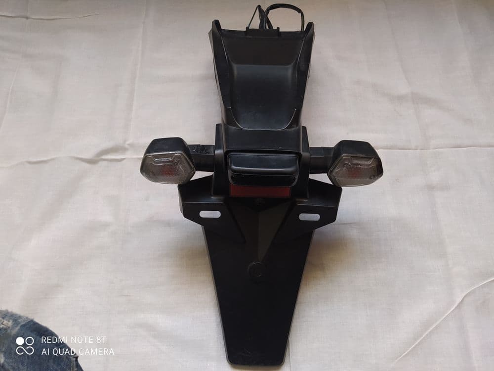 Продам задние крыло на спорт байк — 1