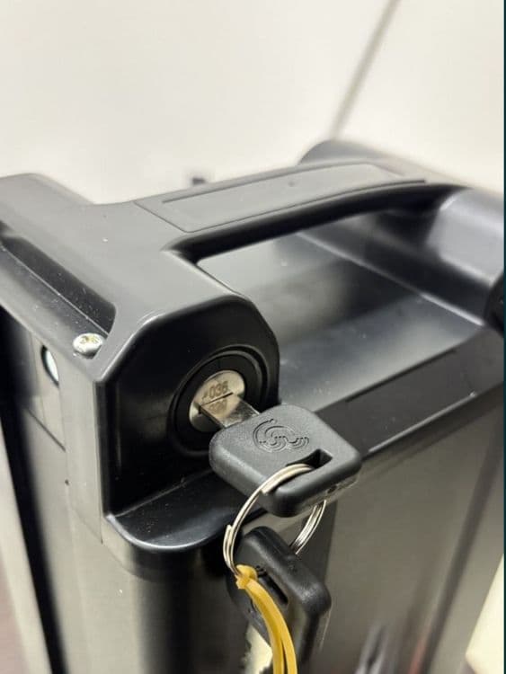 monster akumlyator 60V original — 5
