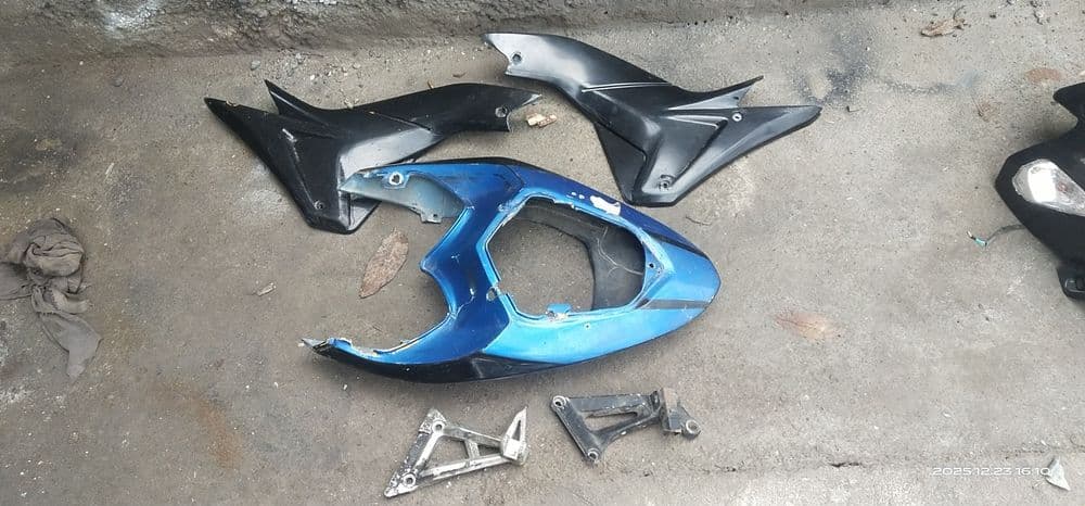 Moto Dugasu 200 250cub plastiklari sotiladi — 1
