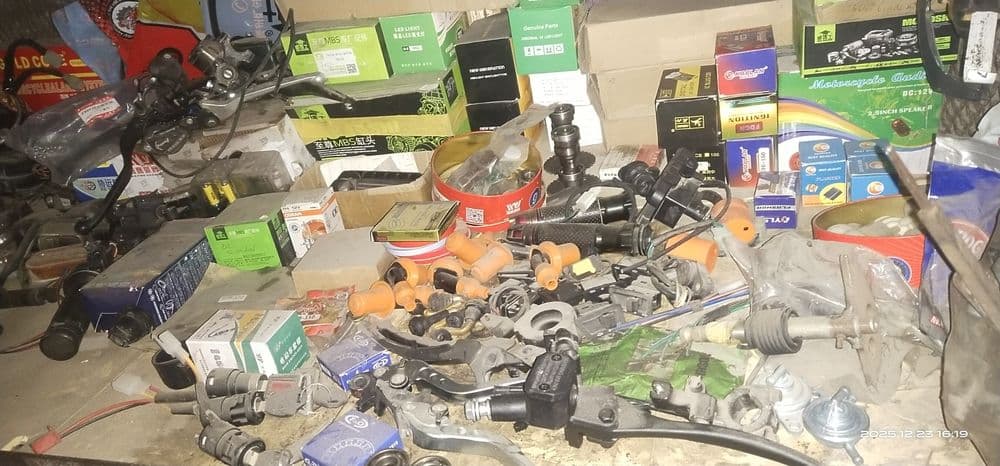 Moto Dugasu 200 250cub plastiklari sotiladi — 5