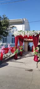 Tayyor biznis sotiladi afarmleniya bezaklari gullari sotiladi