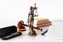 Адвокат юрист читайте описание обращайтесь