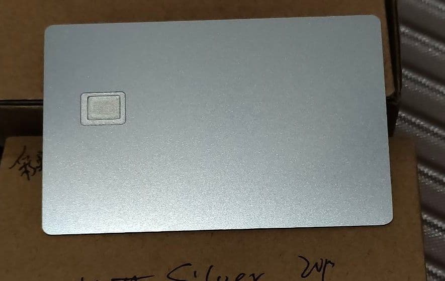 Metal karta metal card — 2