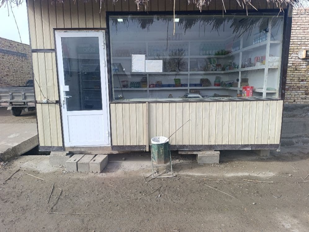 30 mln .Magazin. Qoʻlda taxlangan.vagonga javob 30mln soʻm kelishamiz