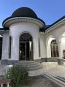 Tiravertin xizmatlari bor