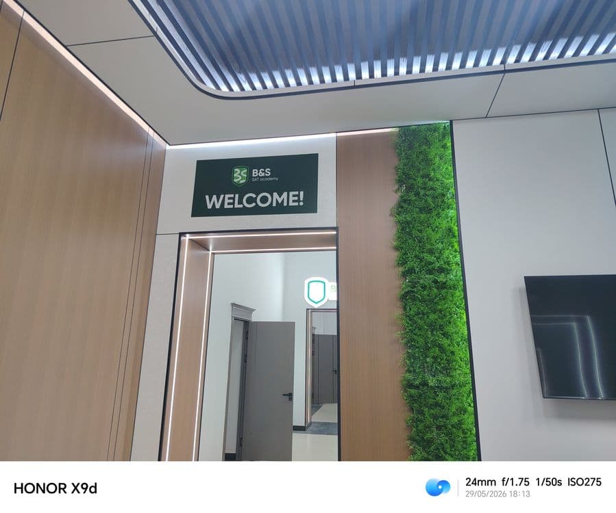 Bambuk panel yopishtiramiz brigada bor. Arzon va sifatli. — 2