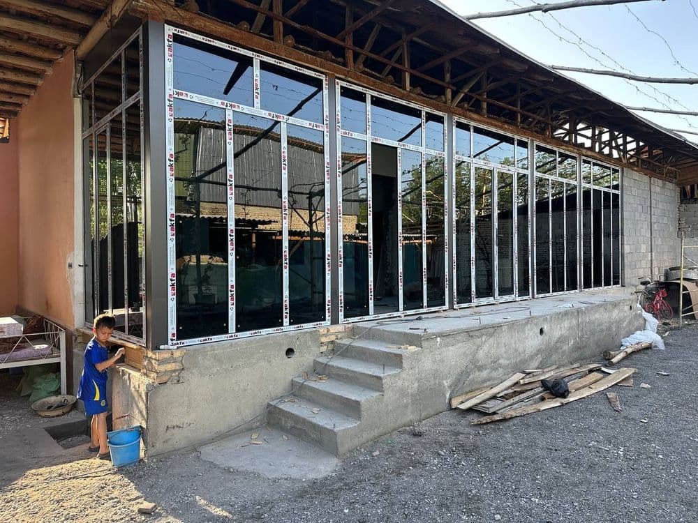 AKFA Termo Plast Romlar Yasaymiz Zamonaviy Dizayn — 2