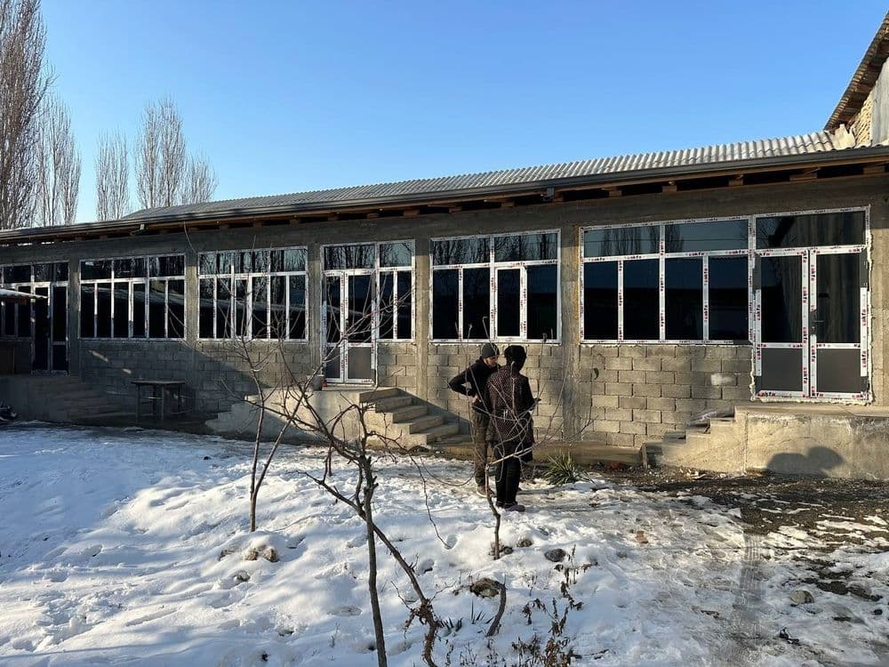 AKFA Termo Plast Romlar Yasaymiz Zamonaviy Dizayn — 3