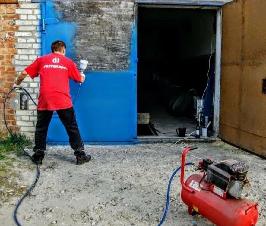 Покраска ворот и перил.Акфа.Крыши Сварочный роботы — 1