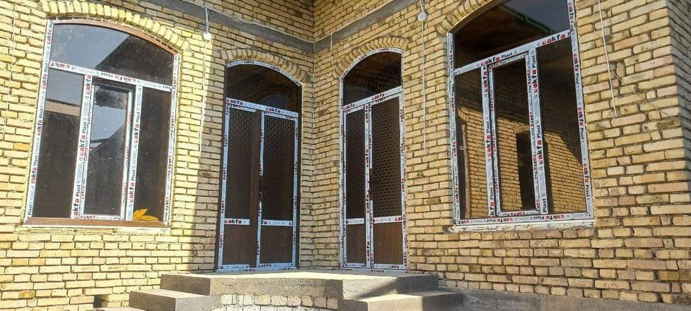 Akfa plast Englbeg eshik deraza romlar — 1