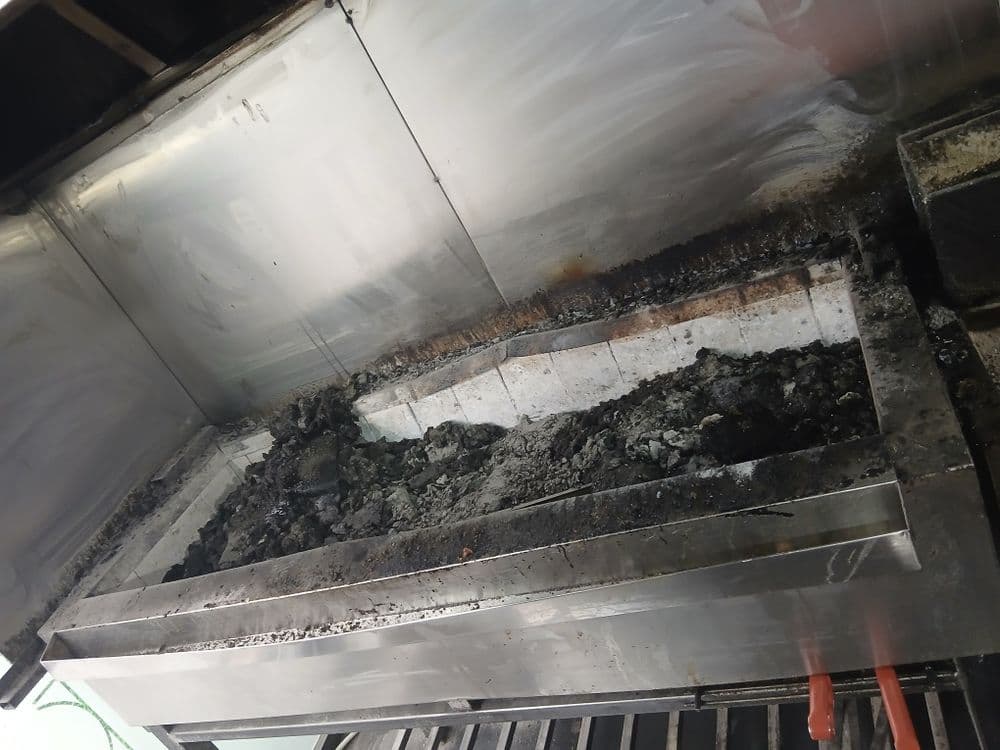 Chistka dimahod ventilatsiya trubalarini zont dimohodlarni  tozalash — 3