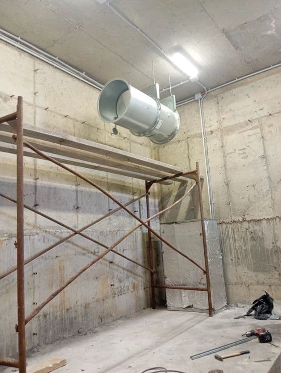 Montajnik ventilatsiya... — 2