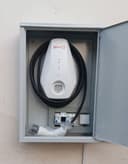 Elektromobil zaryadka ustanovka