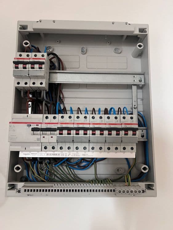 Elektromontaj xizmatlari — 2