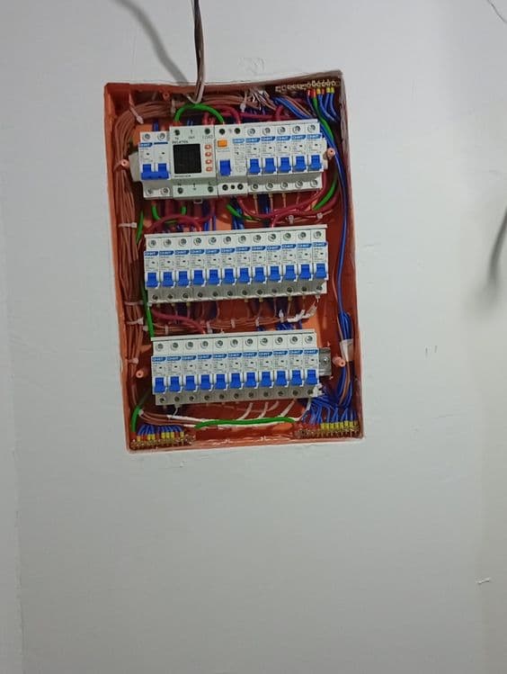 Sifatli elektrik xizmati. Samarqand boʻylab — 1