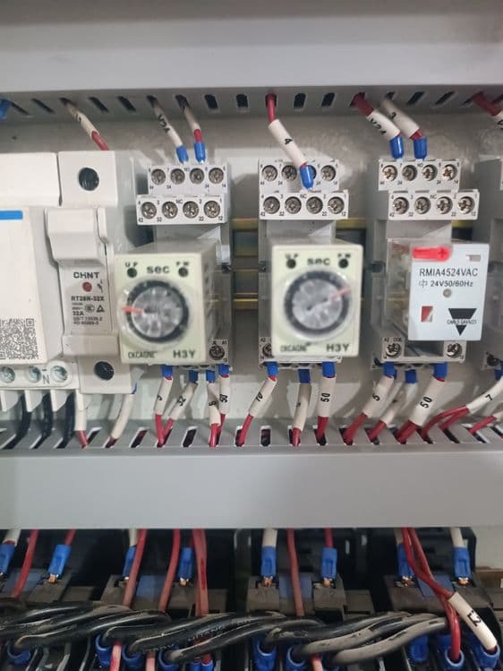 Har hil turdagi Elektirik hizmati. — 2