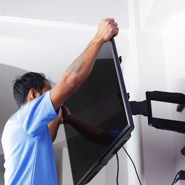Установка TV на стен. Аккуратная установка плазменное телевизори на с. — 3