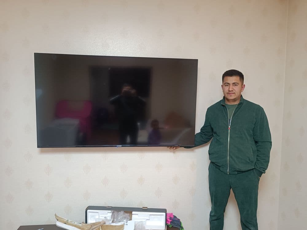 Установка телевизора на кранштейн — 1