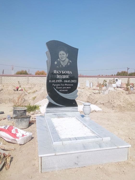 Ёдгорликлар Памятники киламиз — 1
