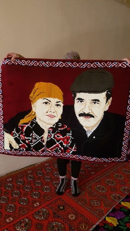 Гилам расмга заказ кабул киламиз. — 1