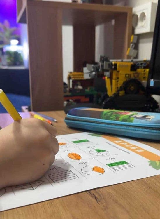 Преподаватель по математике и физике (1-11 классы) — 7