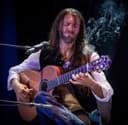 Gitaradan darslar profissional gitaristdan