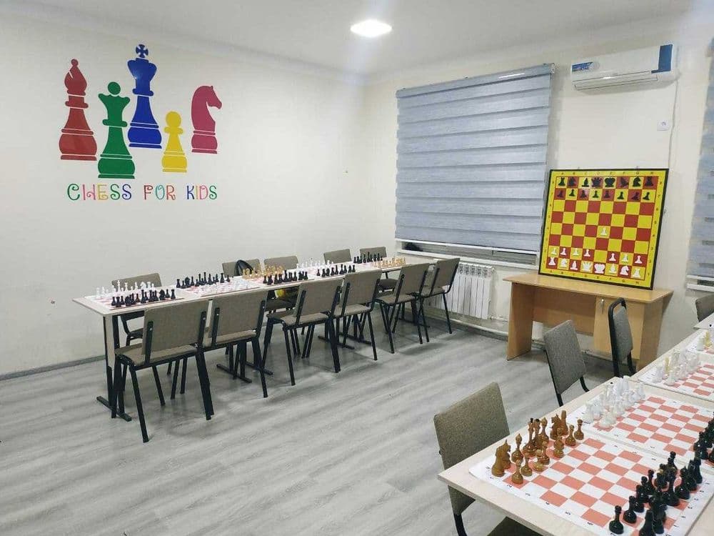 Филиал Мустакиллик. Профессиональная шахматная школа "ProfChess" — 2