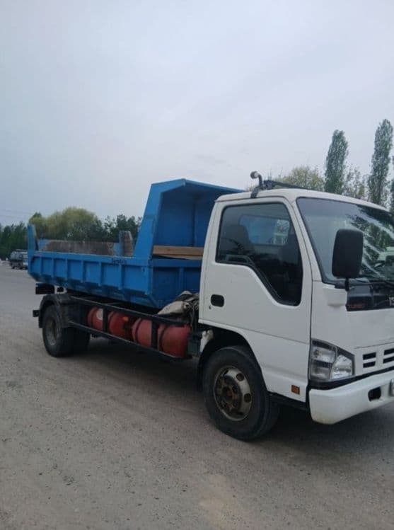 Isuzu samasval qurilish chiqindisi olib ketish xizmati — 1