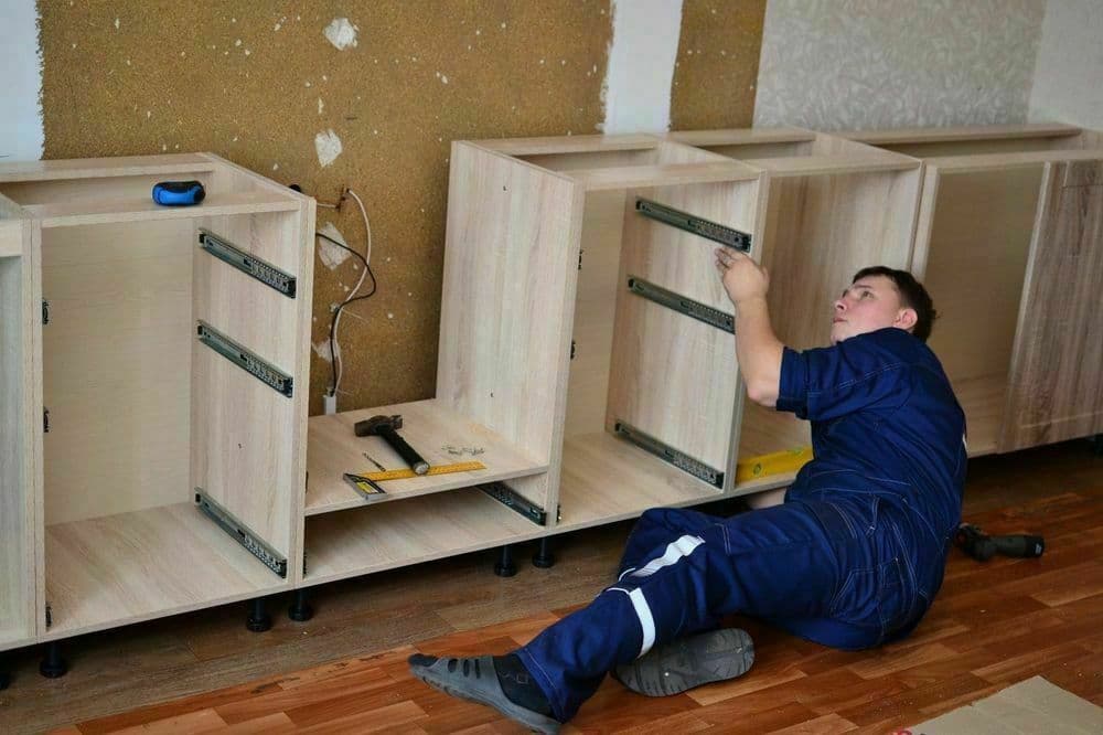Ремонт Кухонной мебели. Замена Кухонных столешниц и фурнитуры.Сергей. — 6