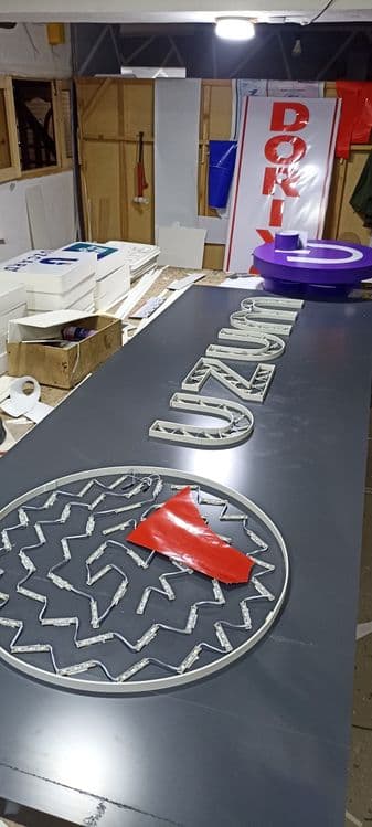 Tashqi Reklama / Наружная реклама. Banner Neon Ligh — 2