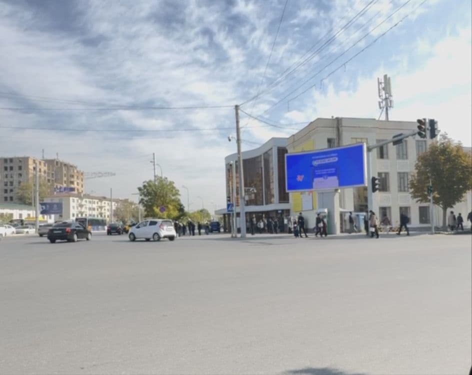 Bilbordlar va Led ekranlar Qarshida | Лед экранах и Билбодах в Карши — 3