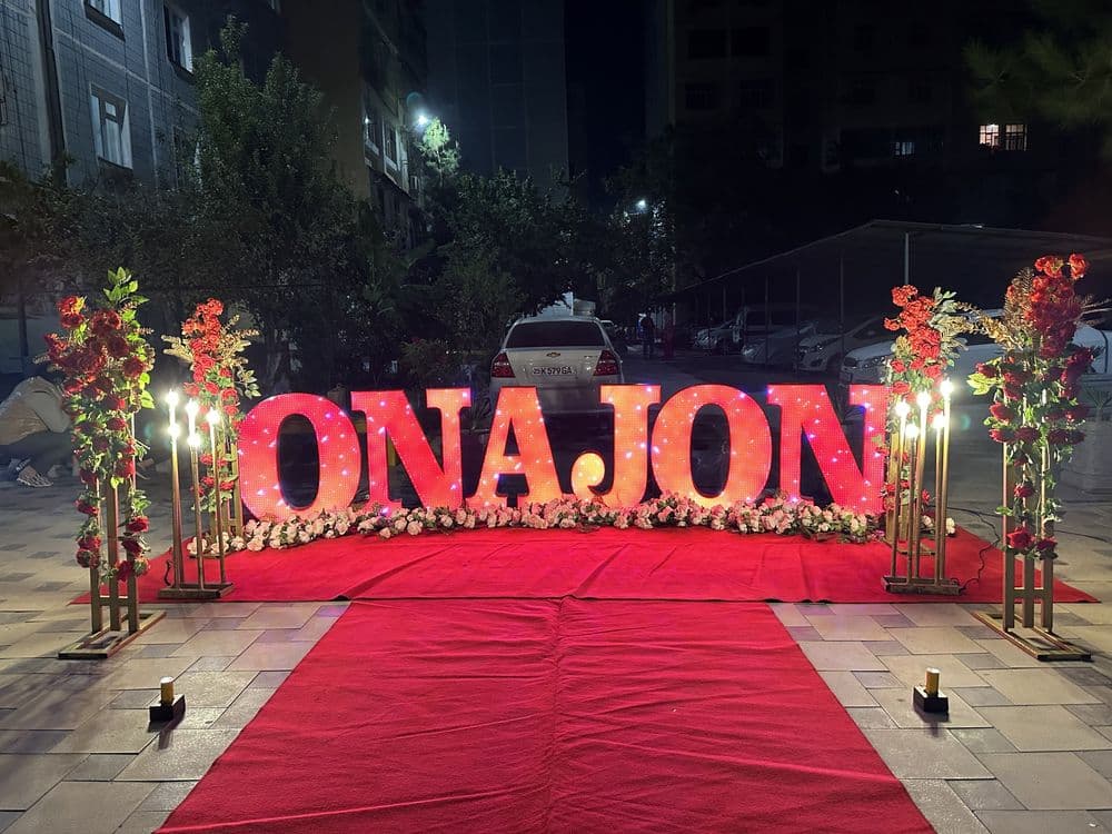 Onajon ofarmleniya 450 000 som Otajon yozuv afarmleniya — 1